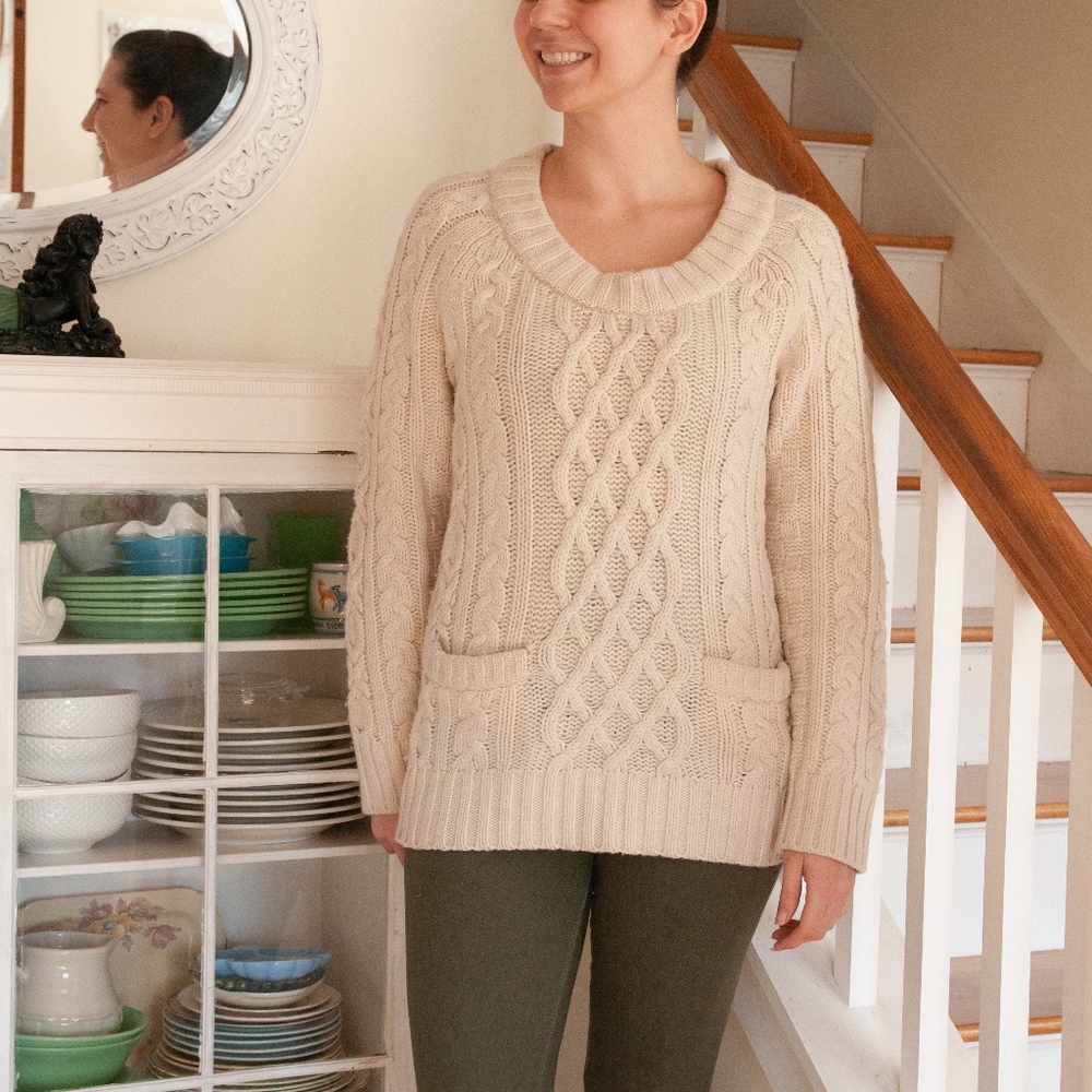 L.L. Bean Signature 100% Wool Cable Knit Sweater